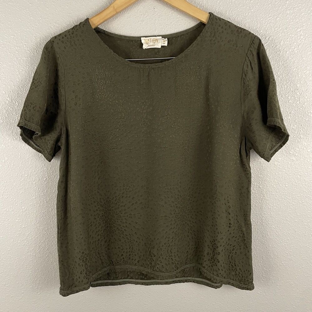 Nation LTD Womens M Green Subtle Leopard Print Short Sleeve Shirt Capsule Career